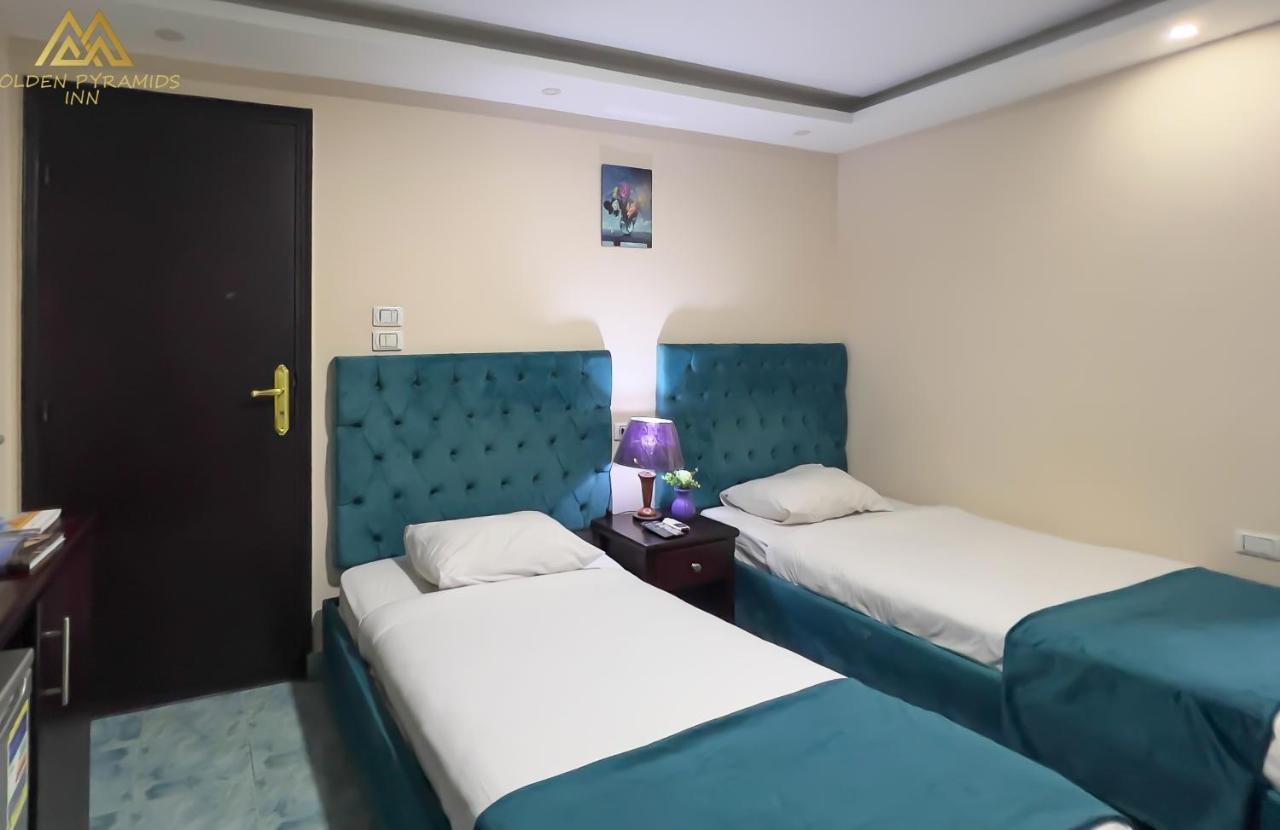 Golden Pyramids Bed & Breakfast *
